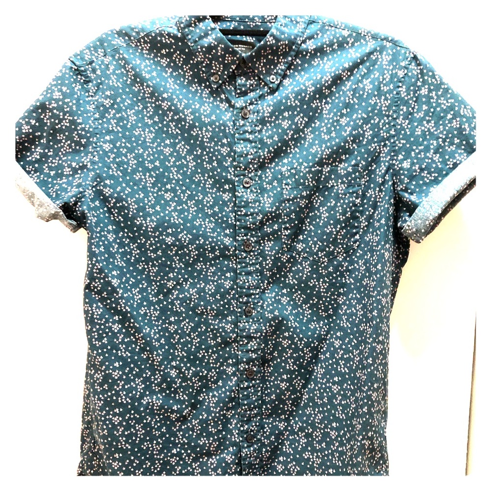 Club Monaco short sleeve button down